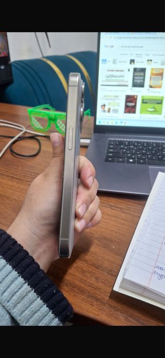 Продам Айфон 15 про