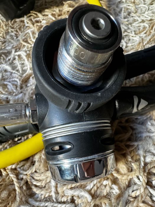 Регулатор за гмуркане Aqualung Legend  + OCTOPUS + манометър