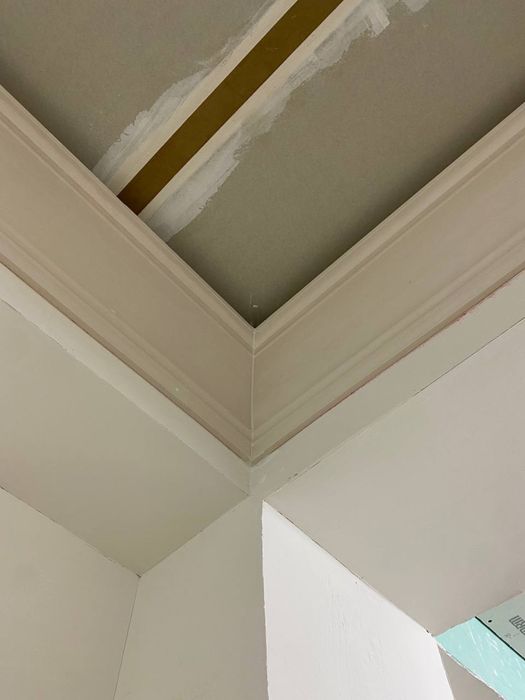 Tiyagachi sifatli ish hamyombop narx