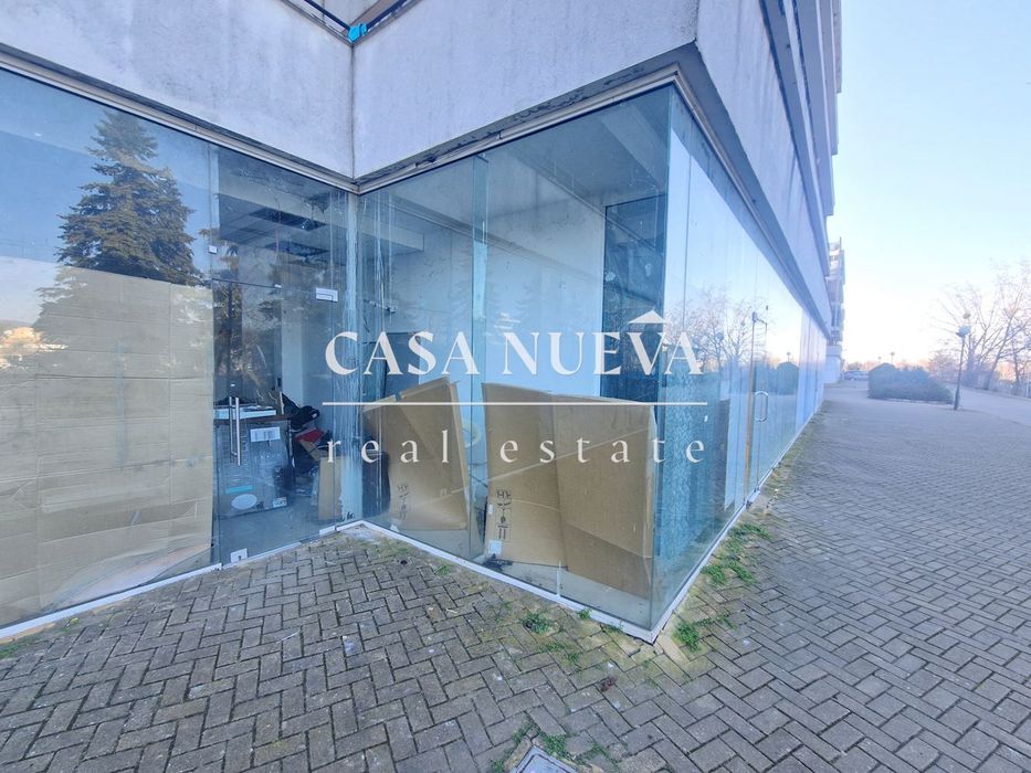 Продава се Магазин в Несебър - 41 кв.м за 1464 €/кв.м - Снимка #1