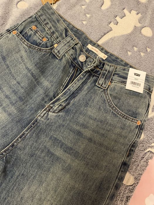 Levi’s оригинал, размер M (42–44)