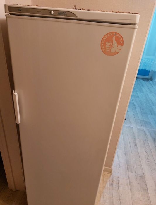 Морозильная камера Stinol.