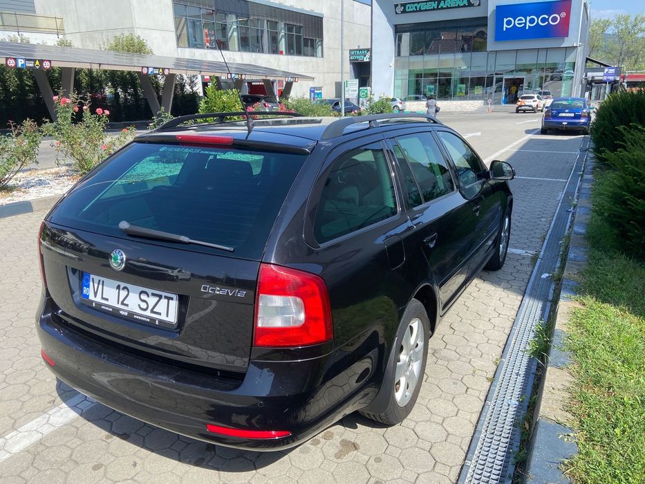 Skoda Octavia.