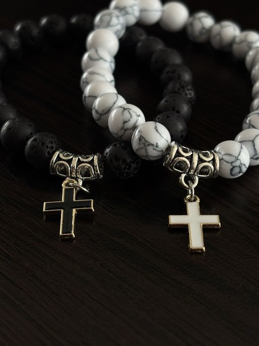 Мъжки гривни.