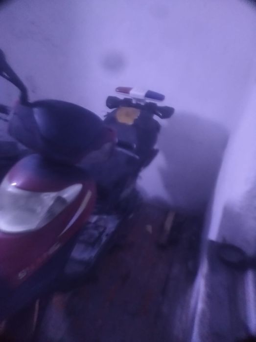 Продаю скутер на ходу