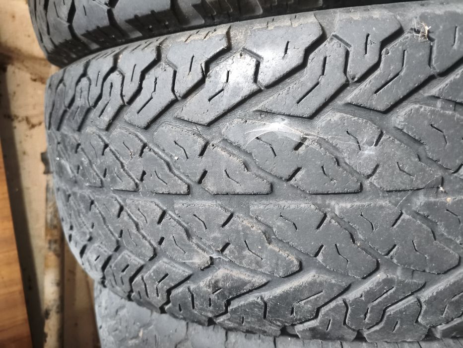 Продам резину б/у