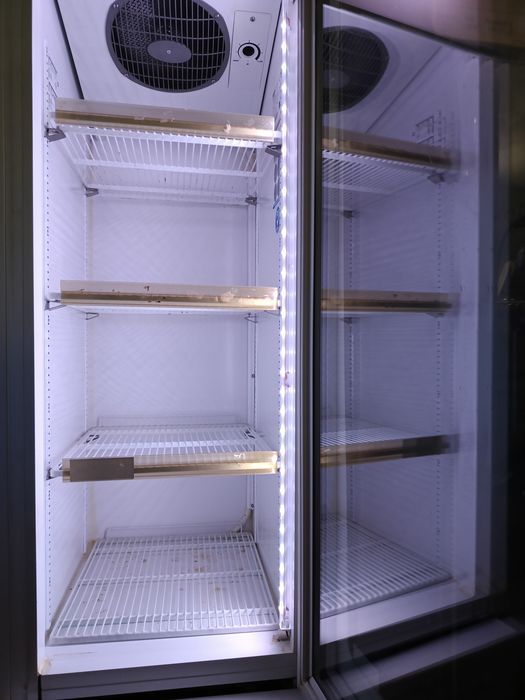 Хладилна витрина Frigoglass Norcool SL 270 – работеща