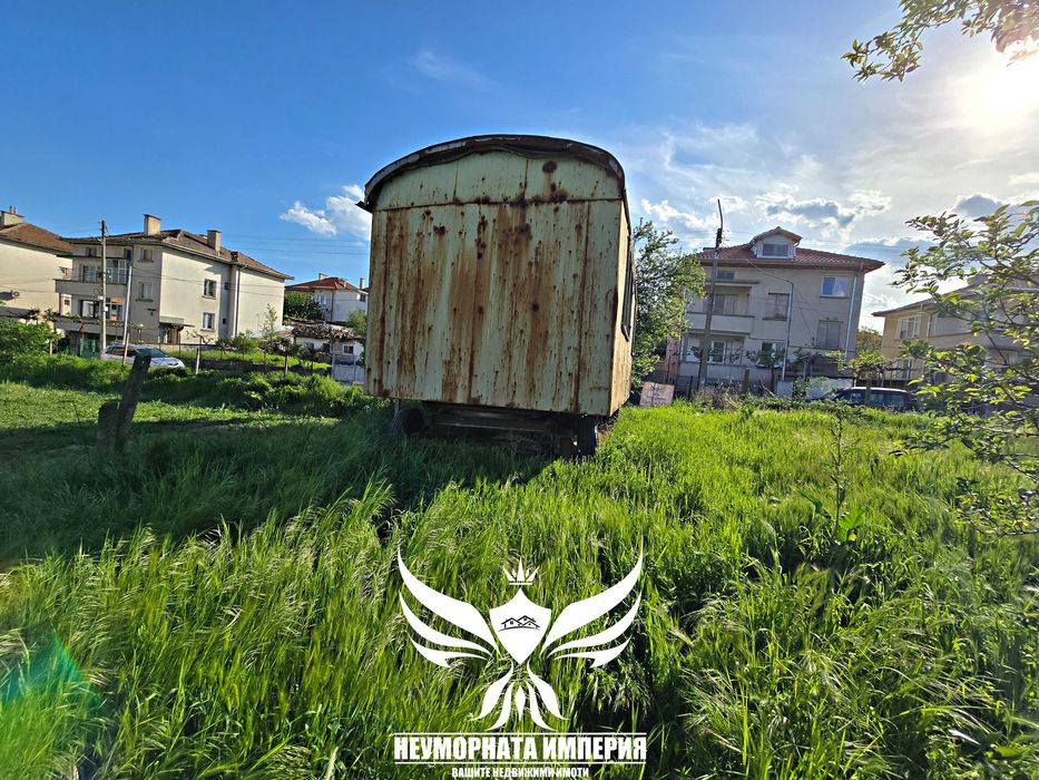 Продавам парцел 236кв.м. в гр.Хисаря, обл.Пловдив статут УПИ