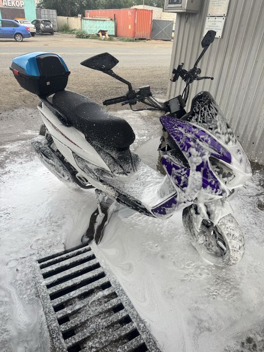 Скутер 150куб влажения мелоч