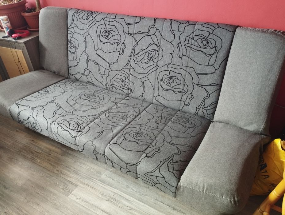 Диван кли- клак разтегателен