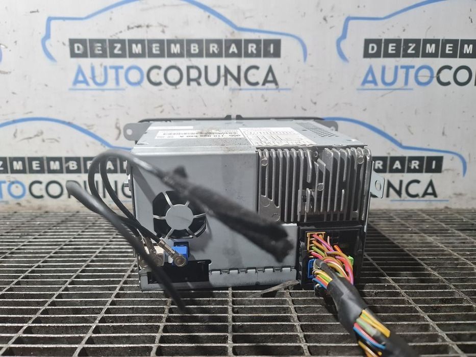 Navigatie Volkswagen Golf V Variant 2007 - 2009 (1346) 1T0035680A