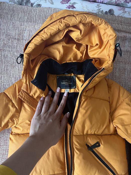 Продам зимний комбинезон детский