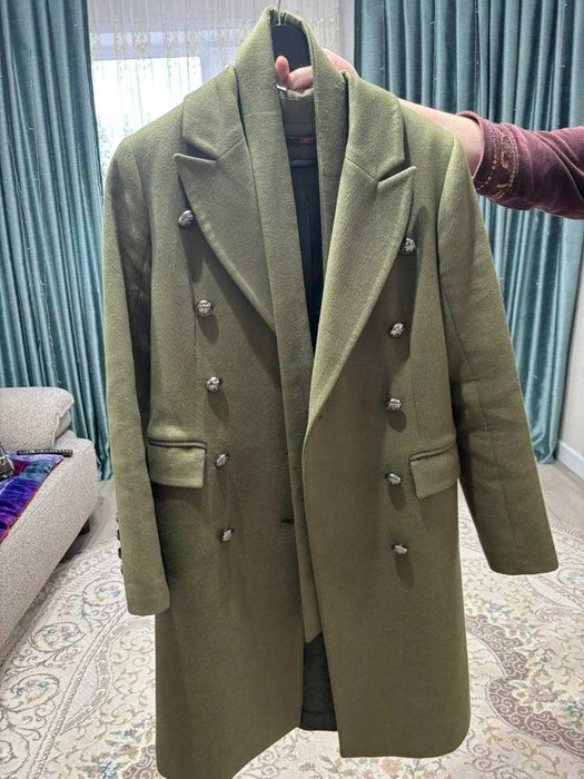 продам одежду 42-44р