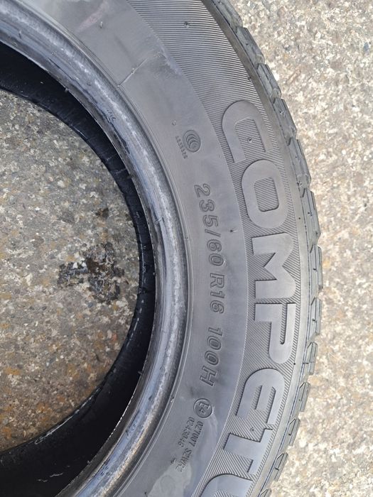 Vand cauciucuri 215.65.R16 cu jante