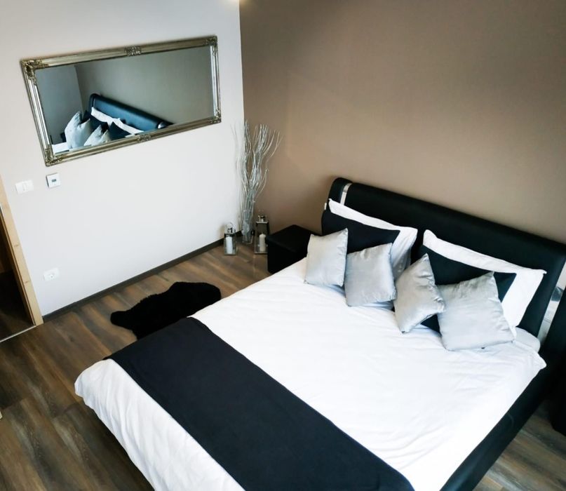 Închiriez apartament in regim hotelier cu 2 camere
