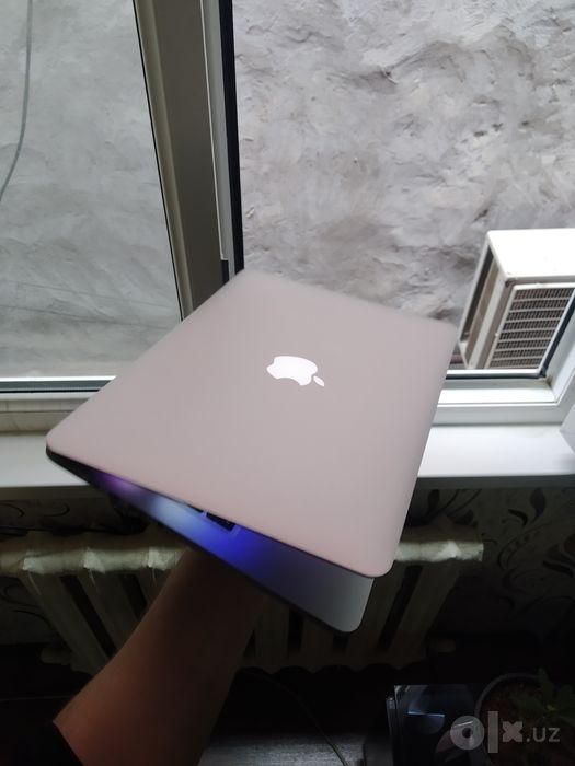 Apple MacBook PRO 512Gb. В идеальном состояние.