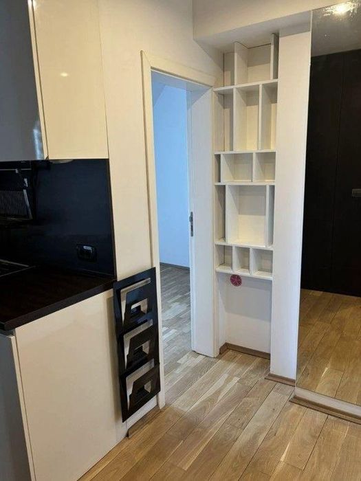 Дава се под наем Тристаен апартамент в София, Полигона - 104 кв.м за 846.6 € - Снимка #3