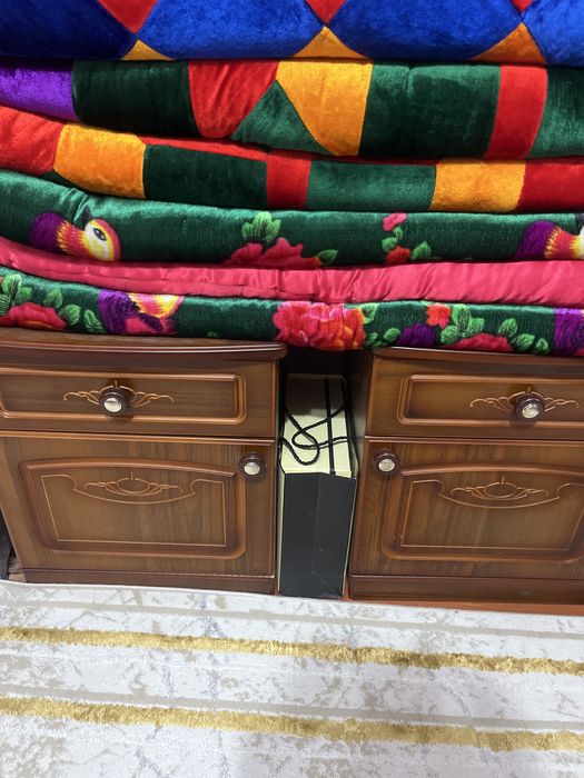 Спальный гарнитур 80000 тенге