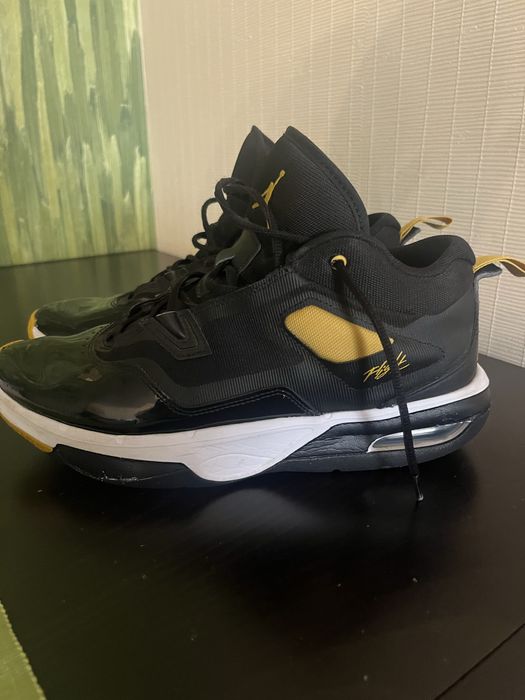 Nike Jordan Stay Loyal 3