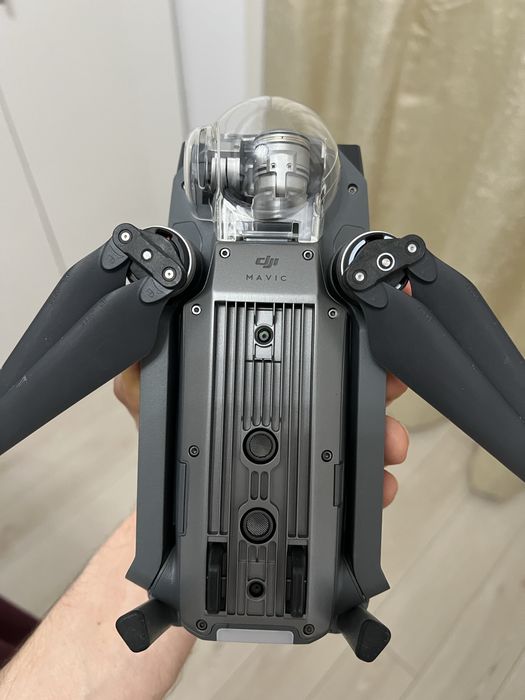 Drona DJI Mavic Pro + Filtre Polar Pro Cinema  Series + Geanta