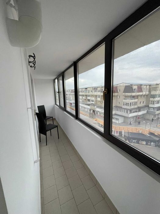 De inchiriat apartament 3 camere in Pietonal