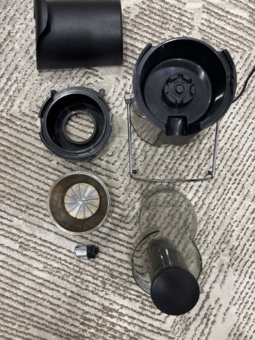 Соковыжималка SKARLETT