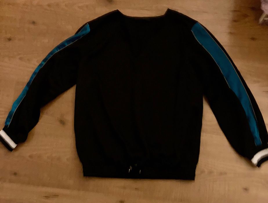 Дамски блузки 5 бр.1бр.-4.00лв