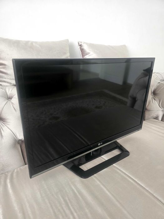 Televizor LG  LED,diagonala 80 cm,Full HD