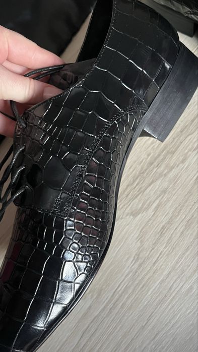 Ferragamo обувки