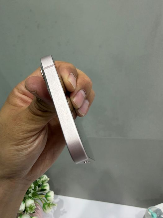 iPhone 13, 128Gb розовый