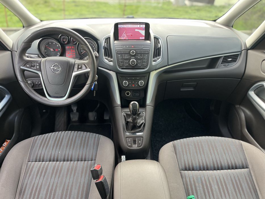 Opel Zafira 2013 Euro6, Stare Ft Buna