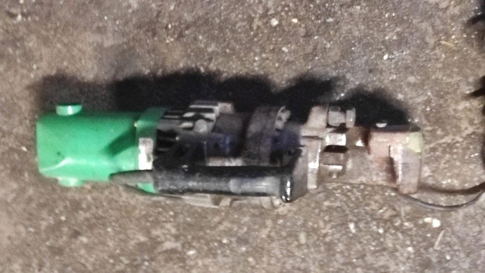 Hitaki mașina de tăiat fier beton până la  fi 33