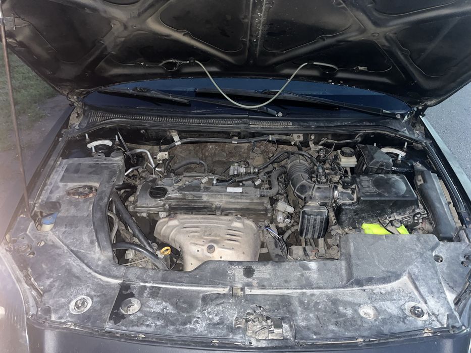 Продам тойота авенсис