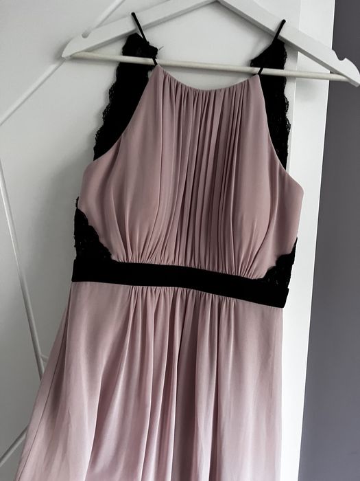 Официална рокля в цвят пепел от рози