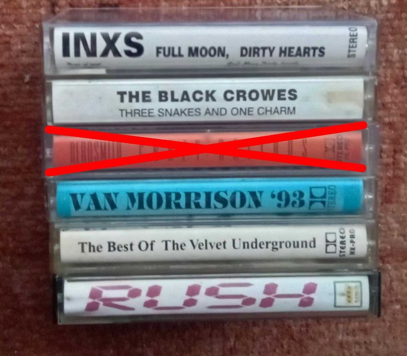 Адио касети по 5 лева