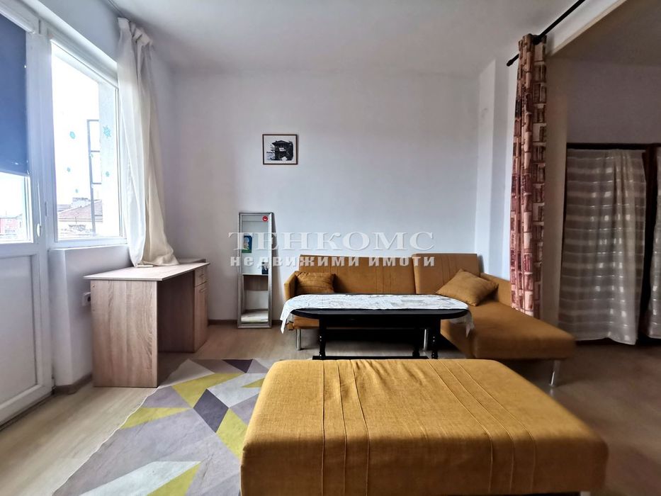 Дава се под наем Двустаен апартамент в София, Център - 60 кв.м за 498.27 € - Снимка #2