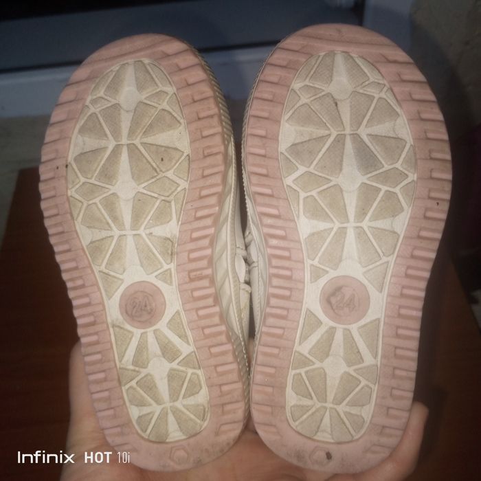 Bolalar etigi 20000 Sergili Yangi Hayotda