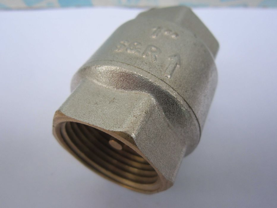 Обратный клапан 1 дюйм (D 32).