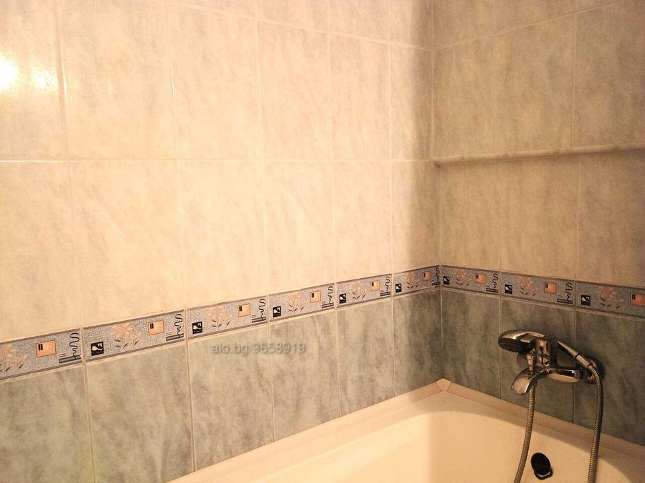 Продава се Двустаен апартамент в к.к. Слънчев бряг - 67 кв.м за 1000 €/кв.м - Снимка #12