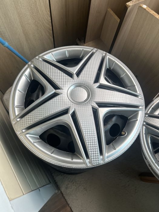 Оригинал диски R16 с калпаками