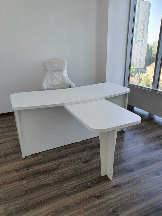 Столы руководителей