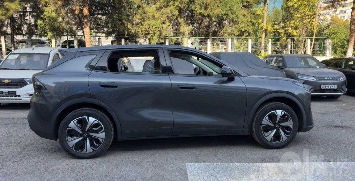 Changan nevo Q05 toza electr fuli