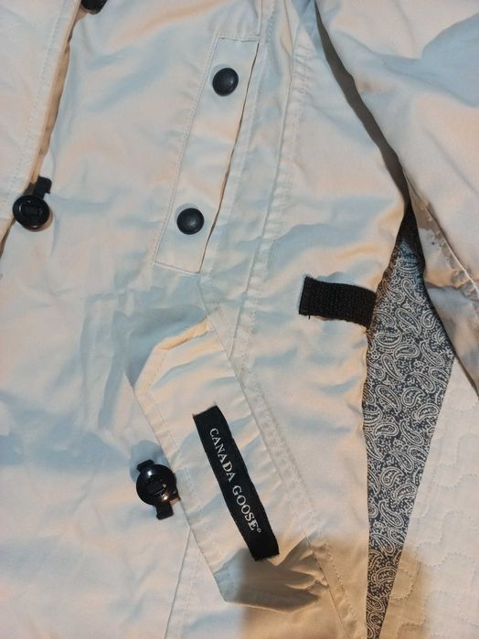 Куртка Canada Guess