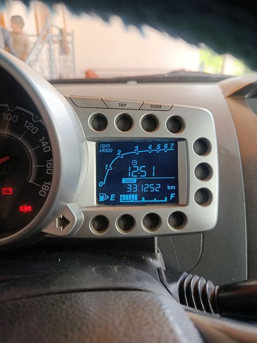 Спарк мошинаси сотилади