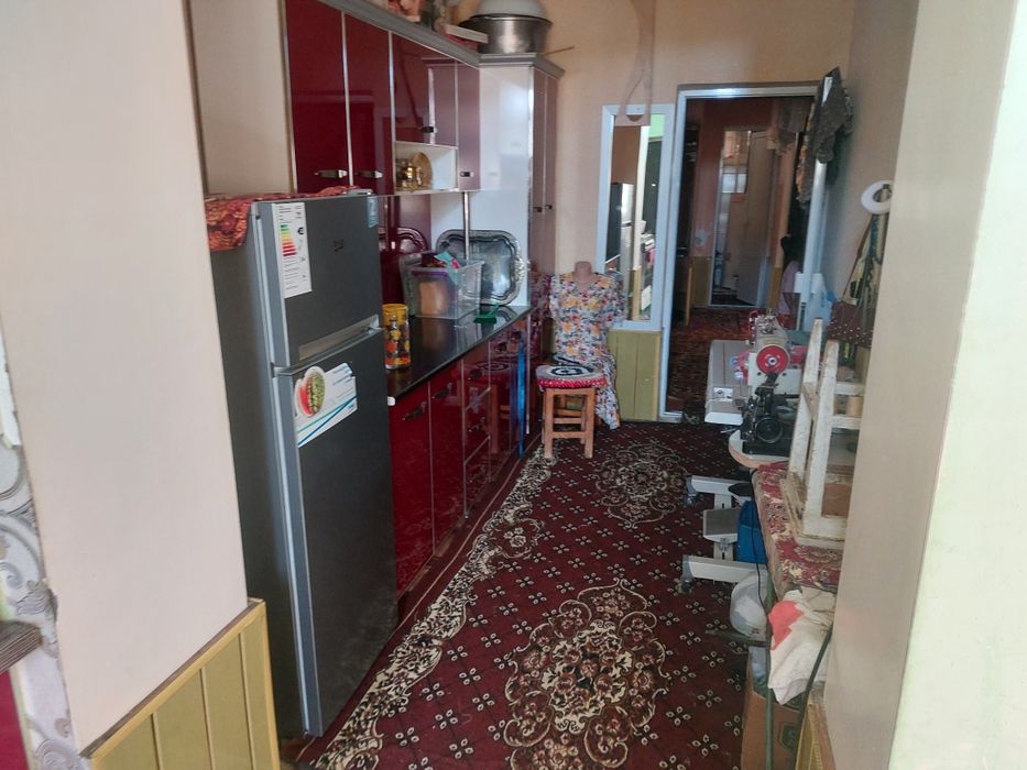 Продаётся квортира двух комнаный.Адрес:северный