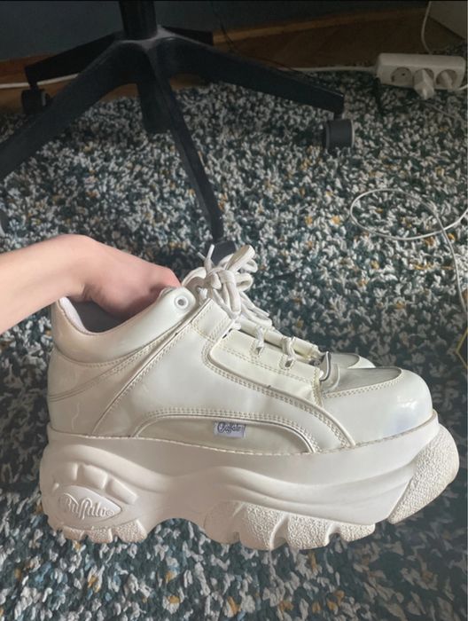 Sneakers Buffalo London albi