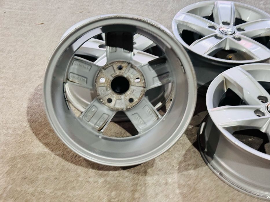 4бр ал VW Golf 5/6/ 7/ 15цола оригинални