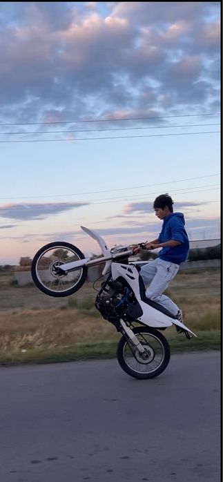 Эндуро 250 кубов