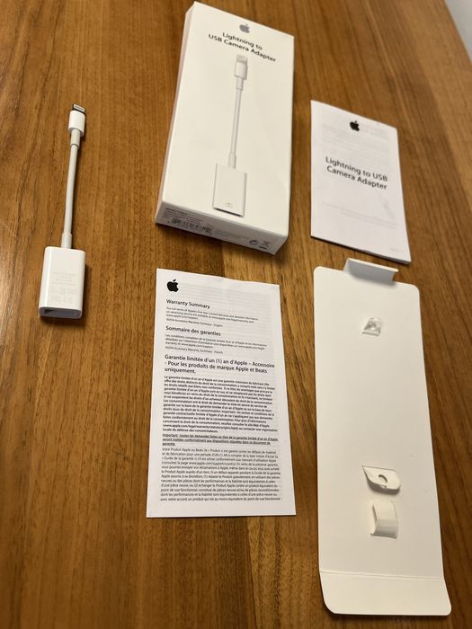 Apple lightning to usb camera adapter A1440/md821zm/a