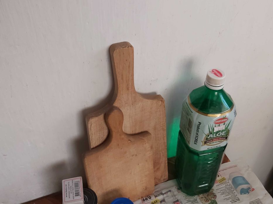 предлагам 2 дъски за рязане на мезе